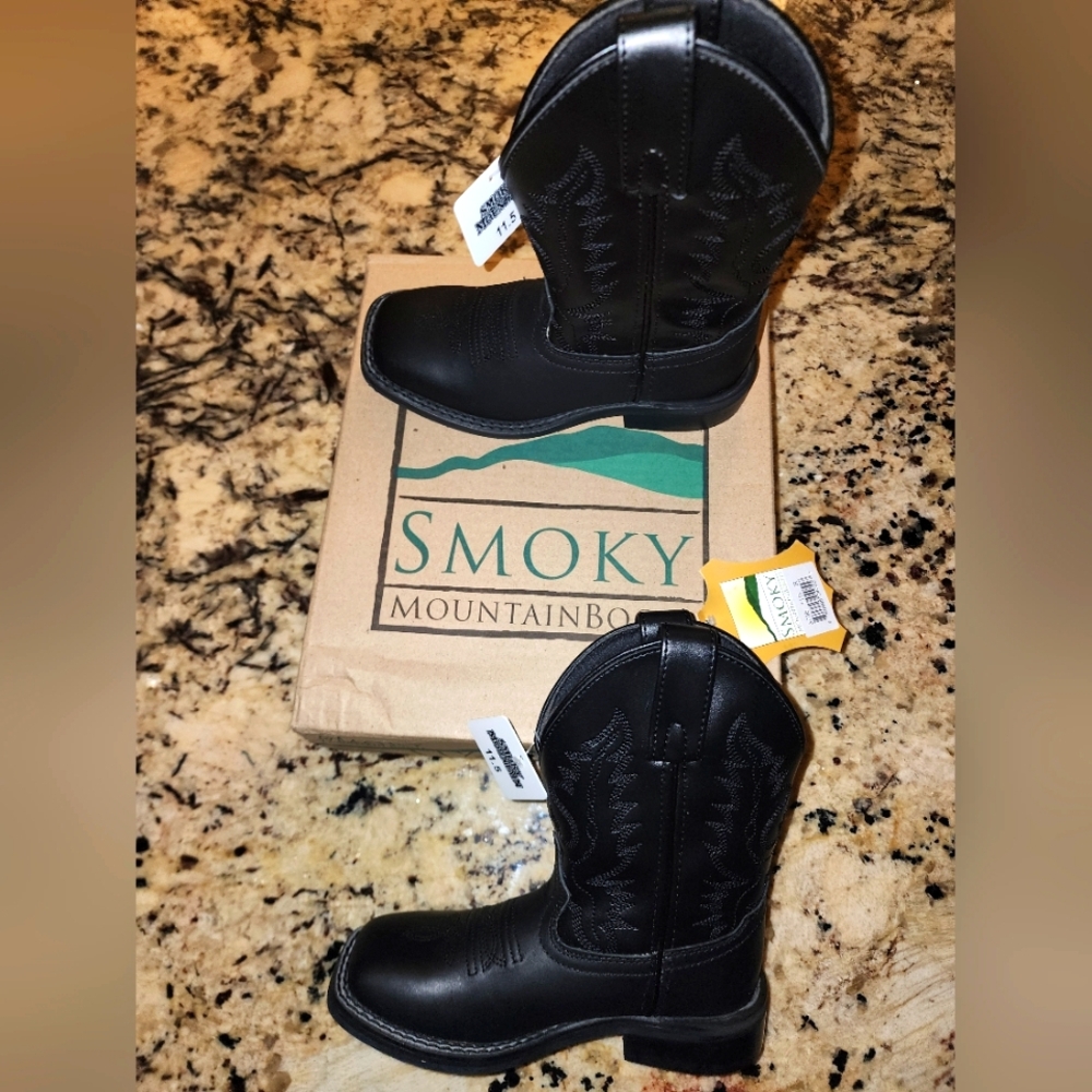 Smoky Mountain Black Cowboy Boots